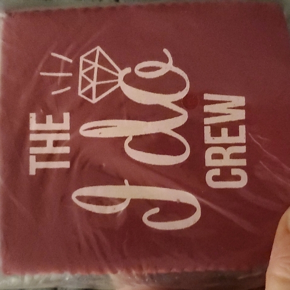 Spritz "The I do crew" 5 pack can coozies - Picture 1 of 6